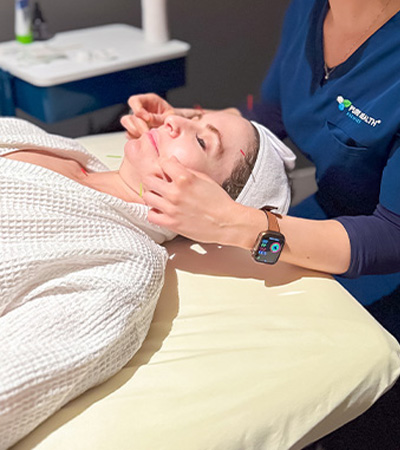 san diego cosmetic acupuncture - image of treatment